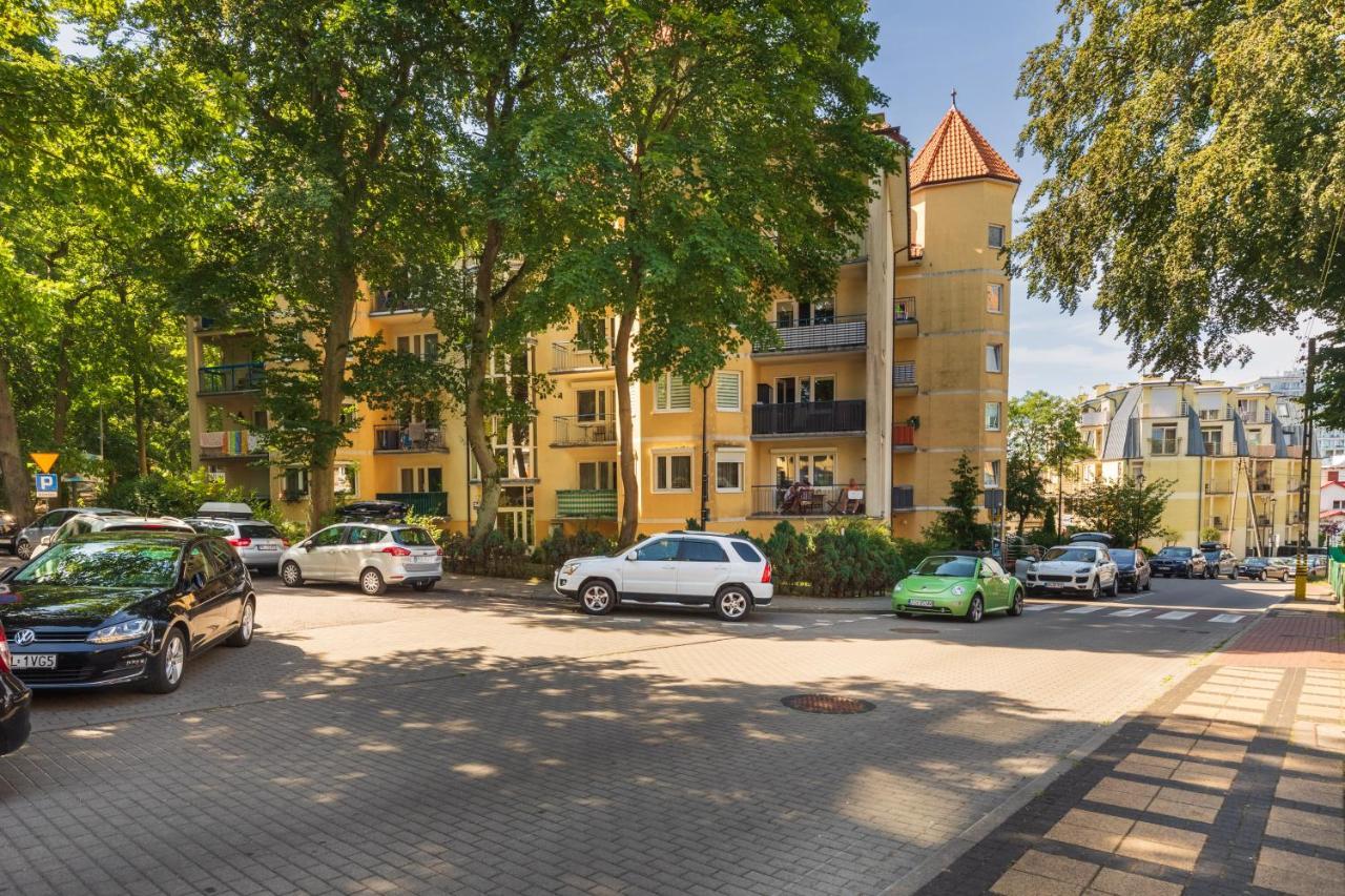 Apartamenty Pod Wiezyczkami By Noclegi Renters Miedzyzdroje Bagian luar foto