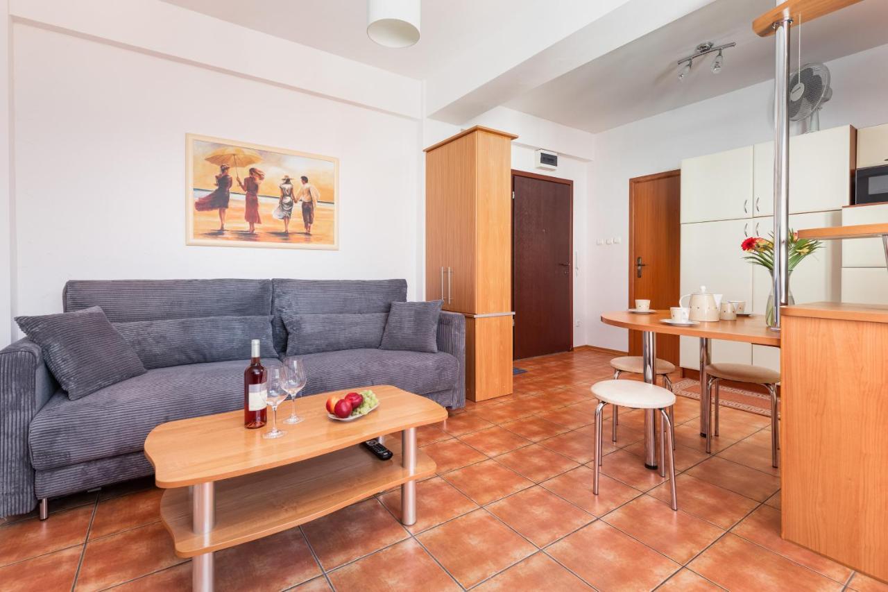 Apartamenty Pod Wiezyczkami By Noclegi Renters Miedzyzdroje Bagian luar foto